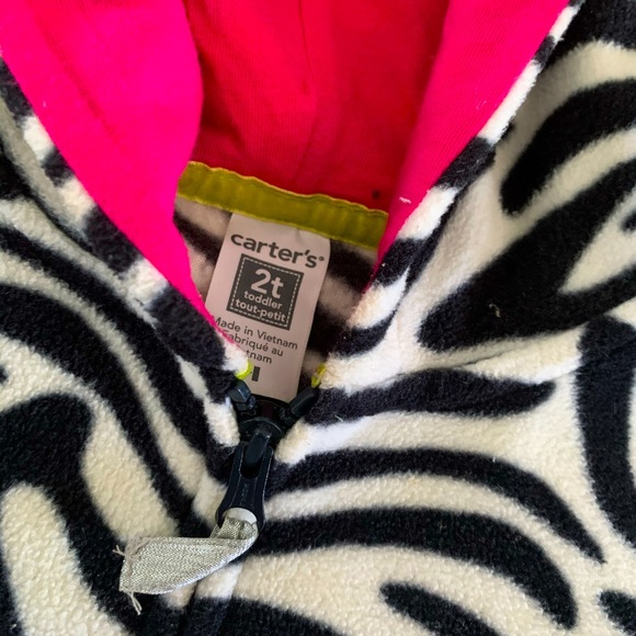 Carters Girl’s 2T Zip Up Hoody - Picture 2 of 3